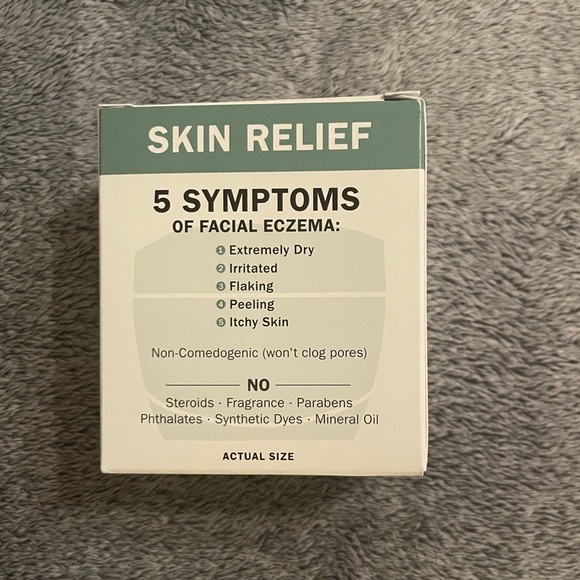 NIB OLAY Sensitive Eczema Therapy Skin Relief Cream - Picture 2 of 5